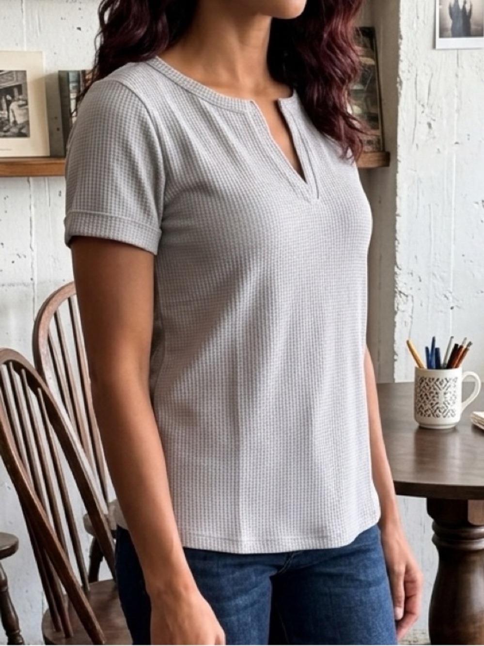 Zenana Waffle Knit Split Neck Short Sleeve Top Gray NWT Size Small Stretch Tee